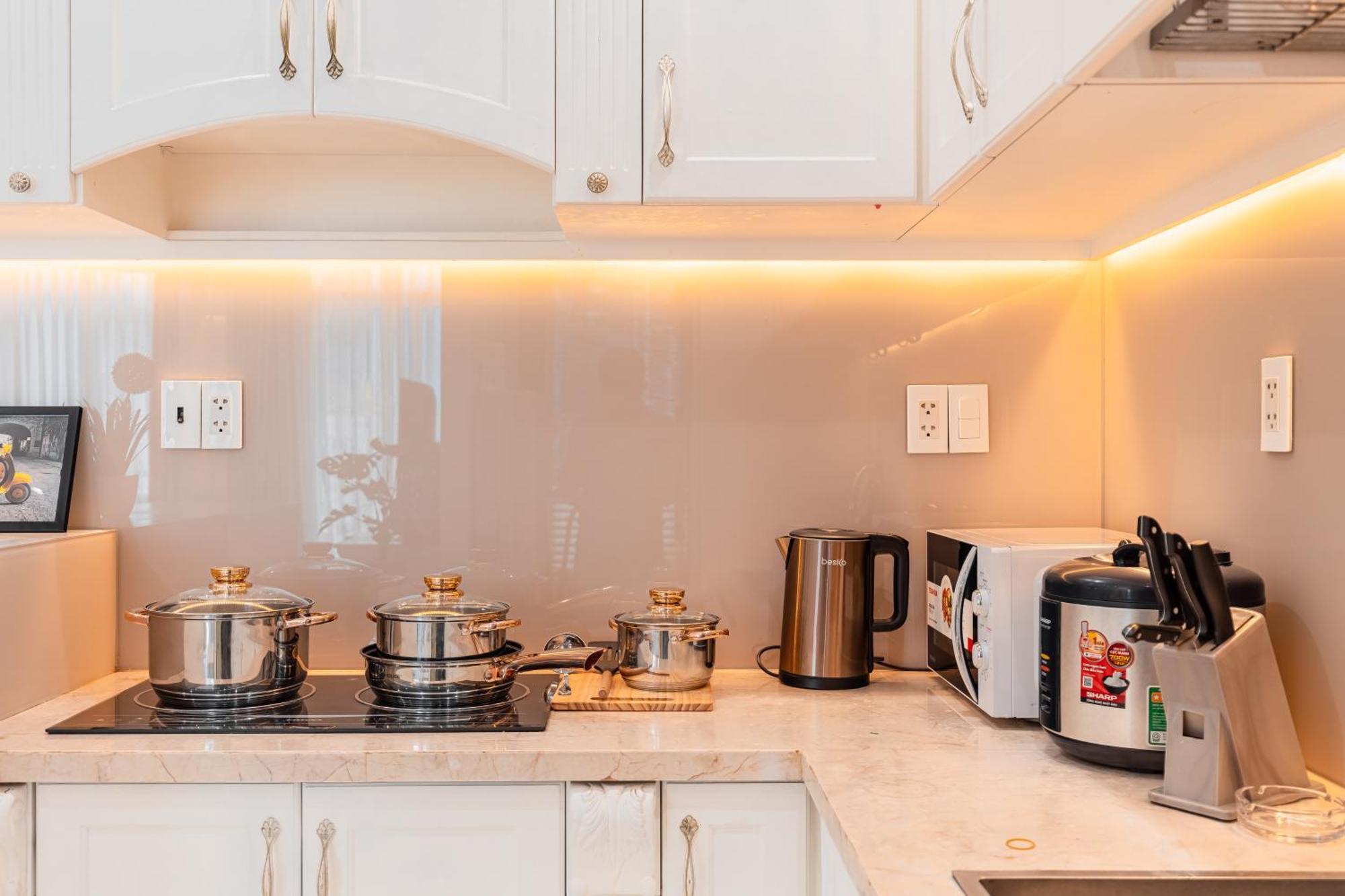Spacious 4br Apat At Saigon Centre With Pool, Supermarket, View Apartment Ho Chi Minh City