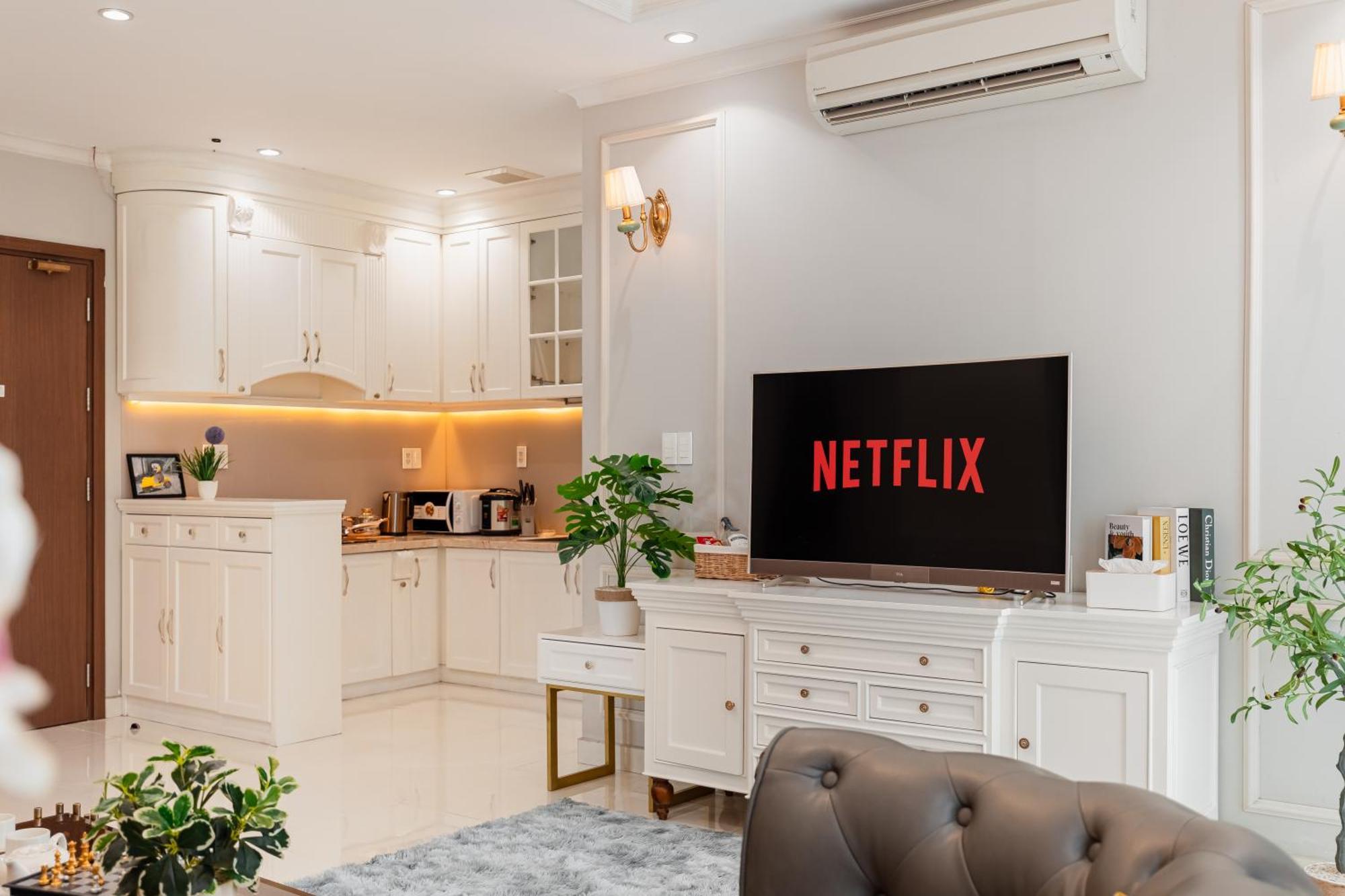 Spacious 4br Apat At Saigon Centre With Pool, Supermarket, View Apartment Ho Chi Minh City