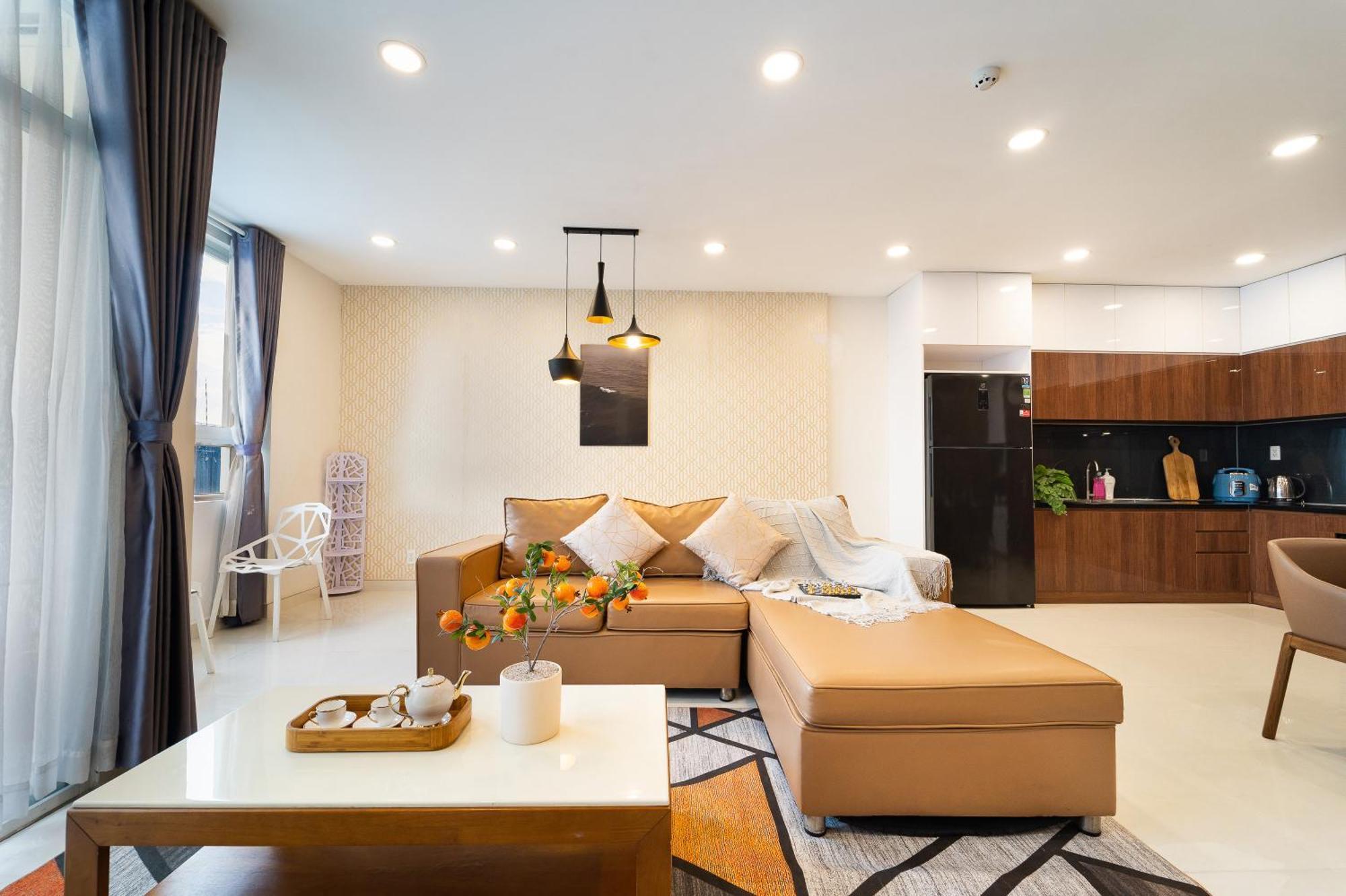 Apartment Spacious 4br Apat At Saigon Centre With Pool, Supermarket, View
